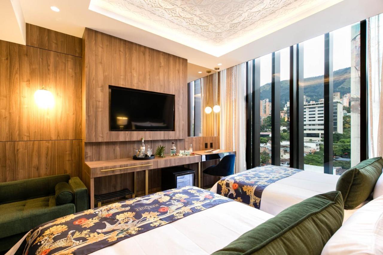 Deluxe Room Two Double Beds High Floor