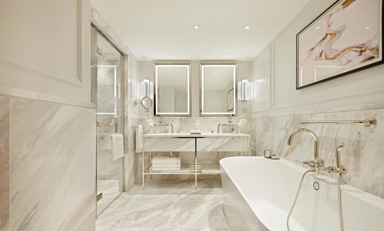 Suite Junior avec Accès Exclusif aux Jardins Privés Cadogan Gardens - Vue sur Ville