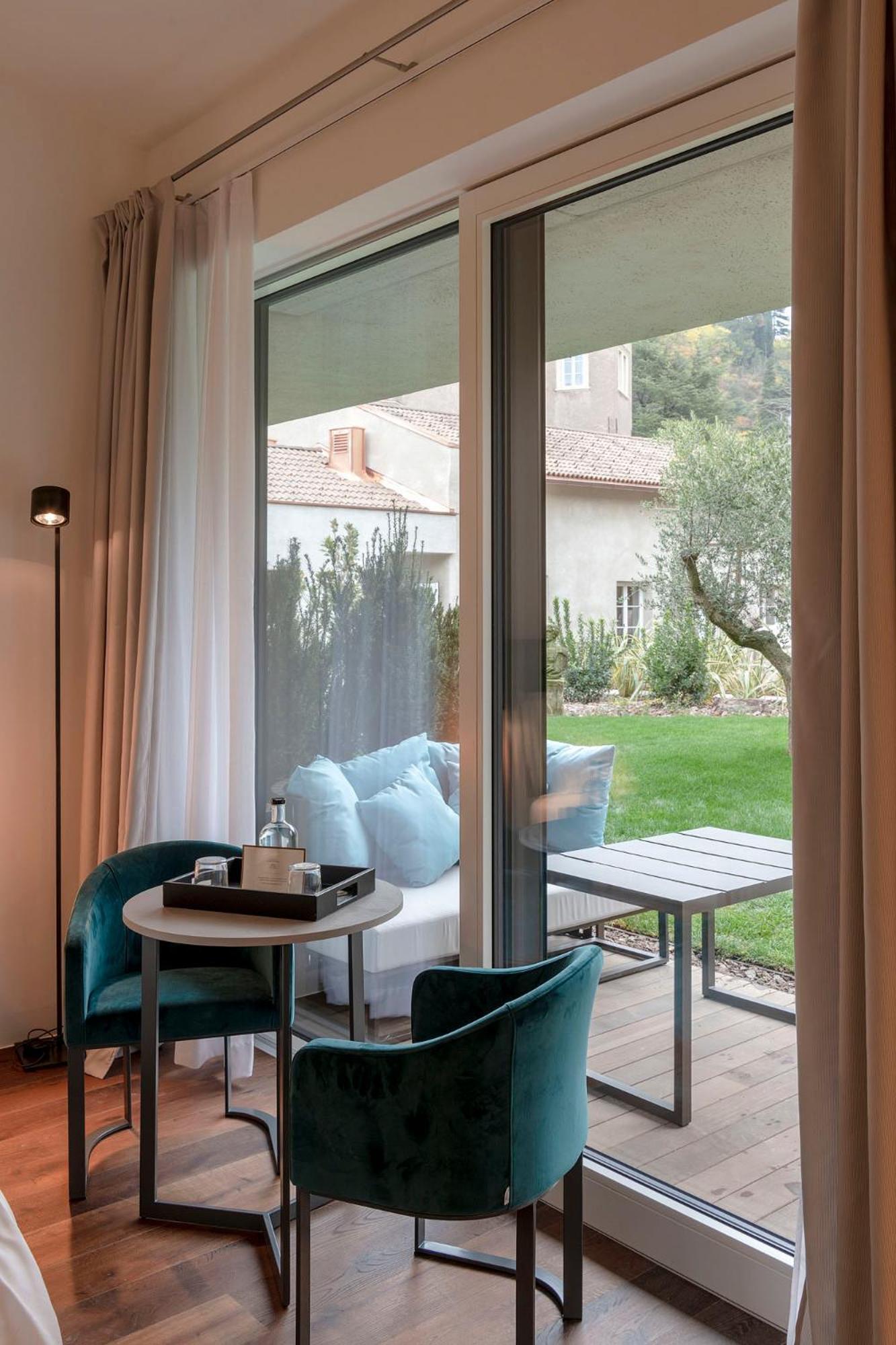 Superior Double or Twin Room Garden View