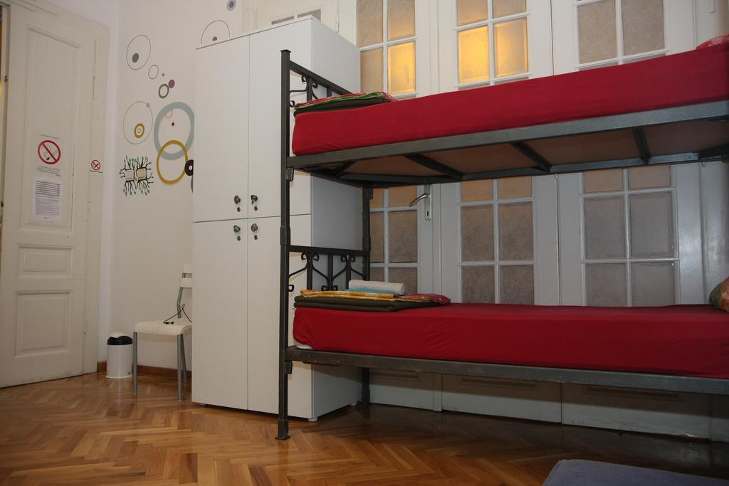 Duplex Room,227140973:JPEG