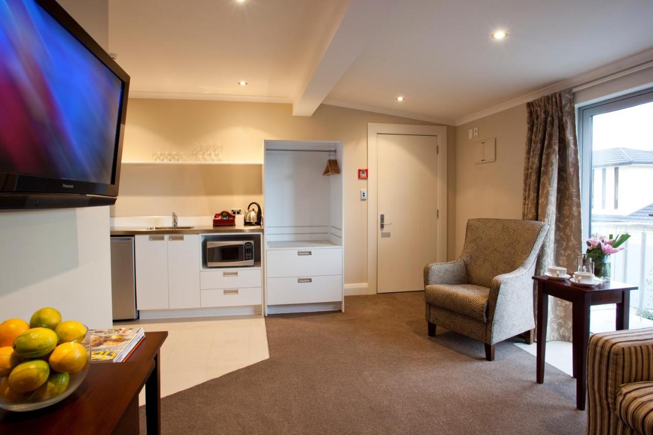 Executive One-Bedroom Suite Spa Bath