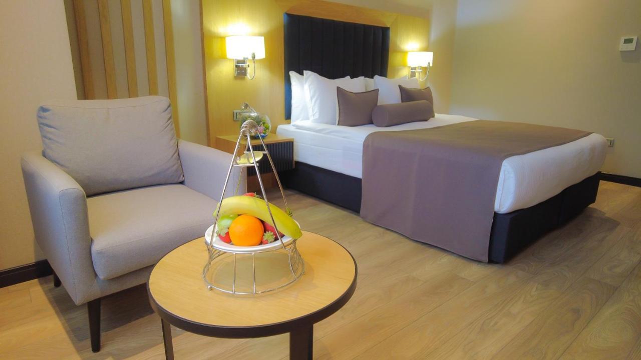 Deluxe Single Room