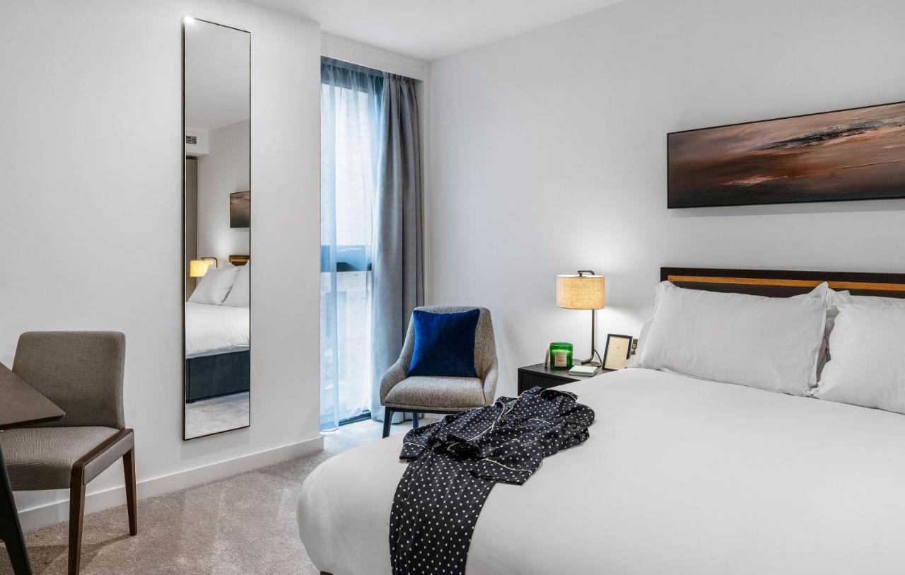 One Bedroom Family Apartment