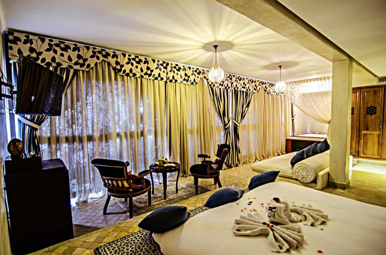 Royal Suite Jacuzzi