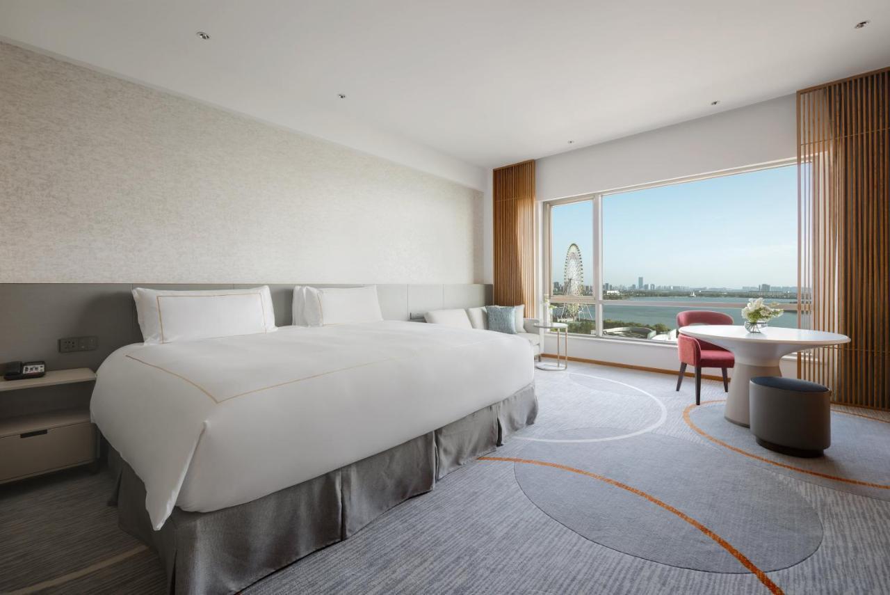Premium Twin Room Lake View