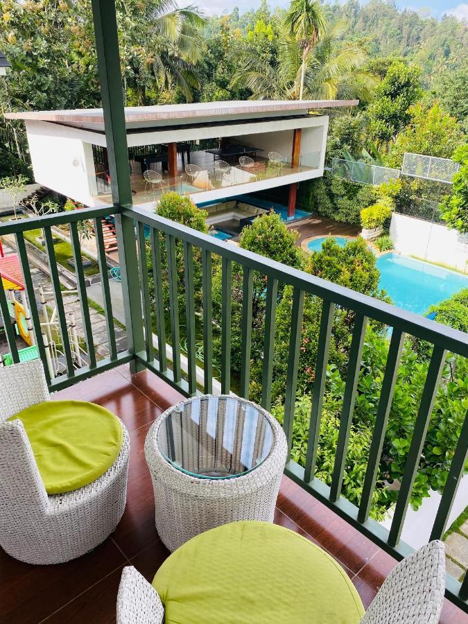 Two-Bedroom Apartment with Balcony and Air conditioning
