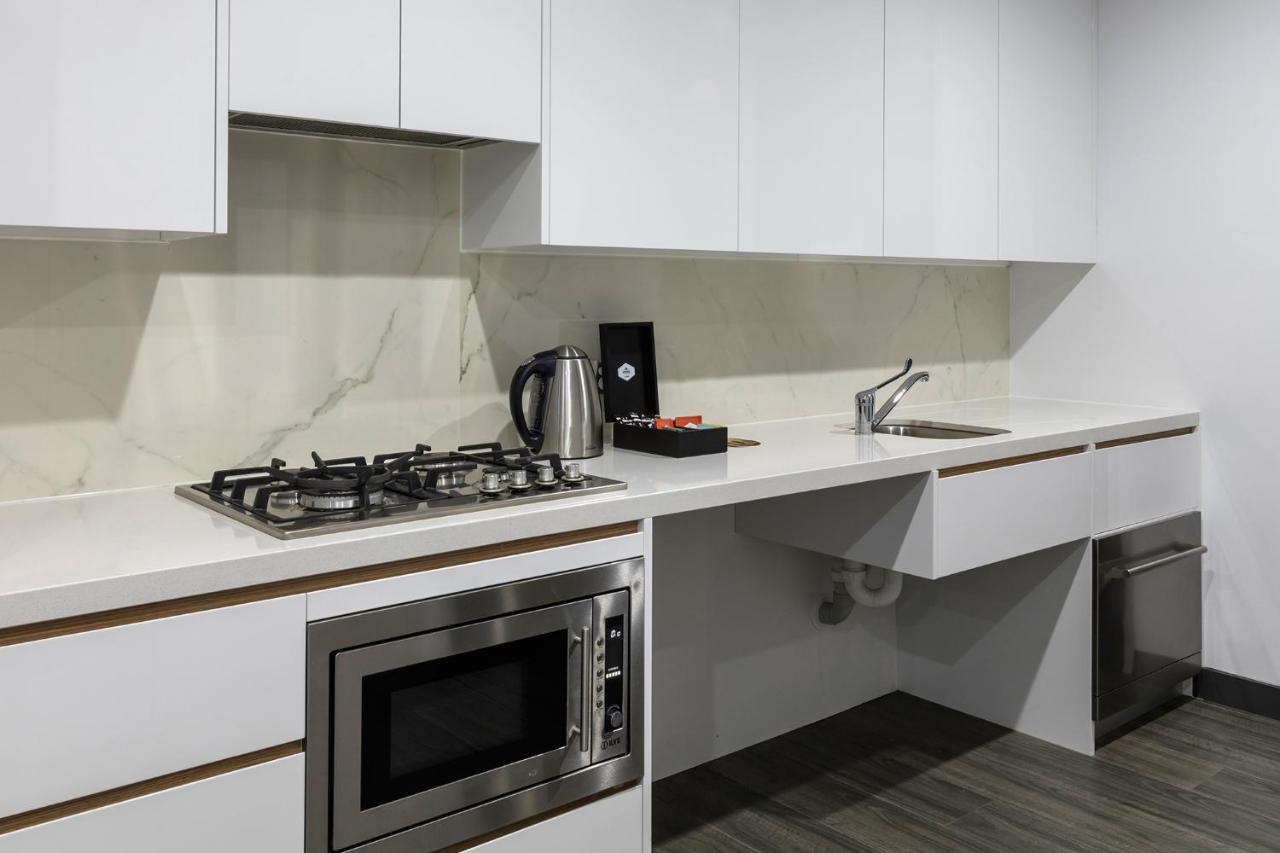 One Bedroom Accessible Suite