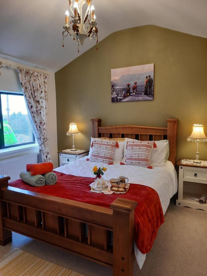 Superior King Room with private en-suite