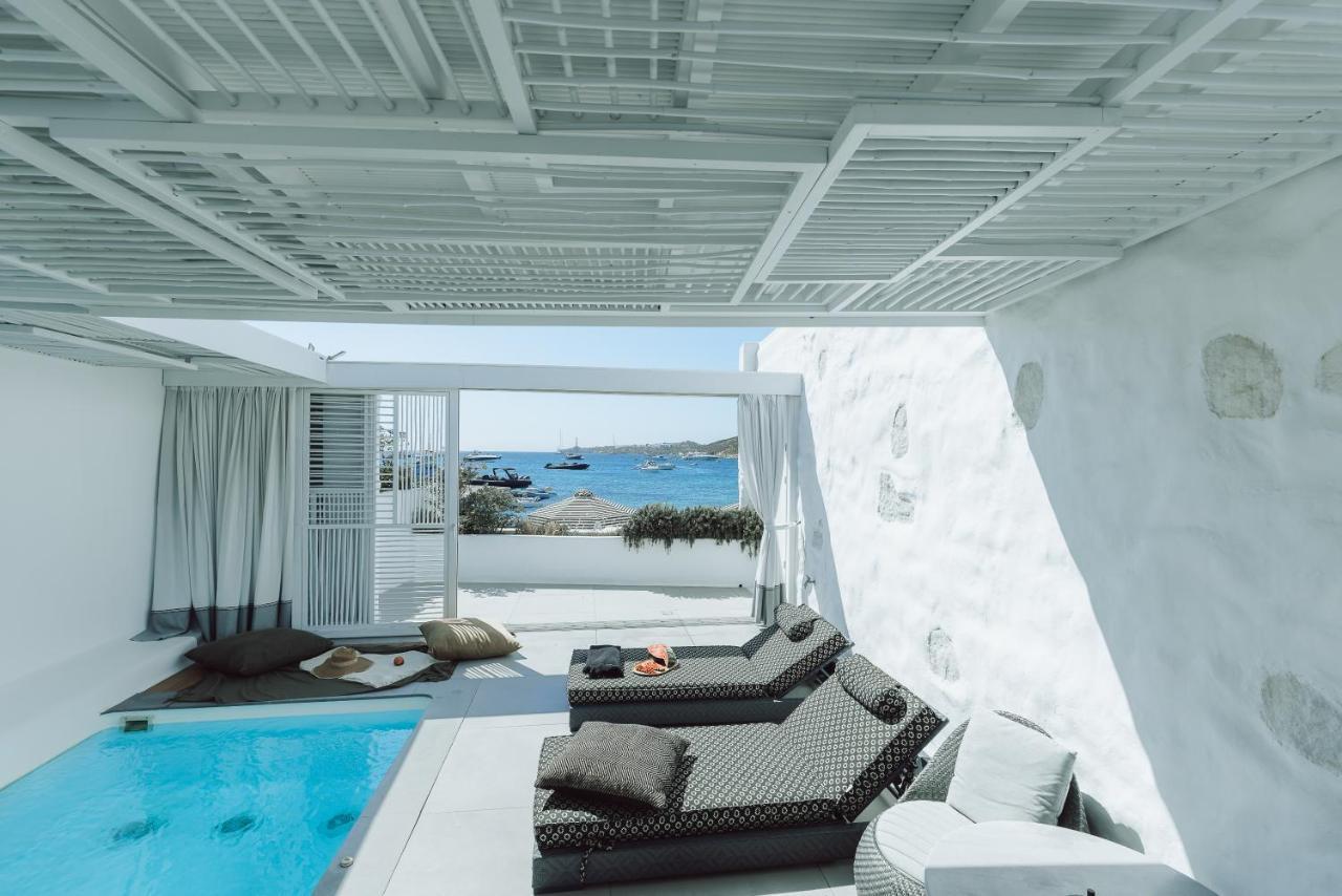 Blanc Pool Suite,1165389372:JPEG
