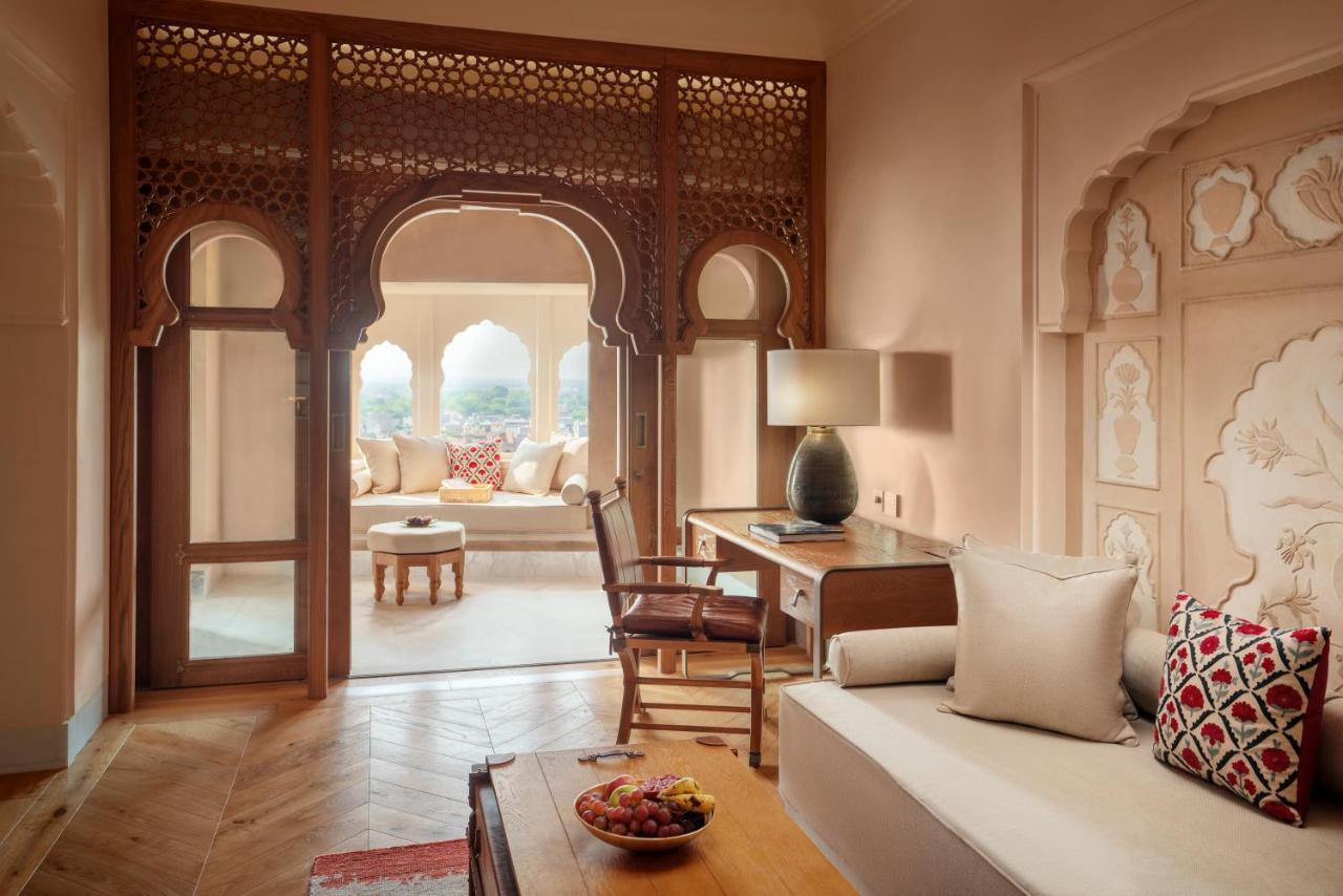 Fort Suite Complimentary Heritage walk