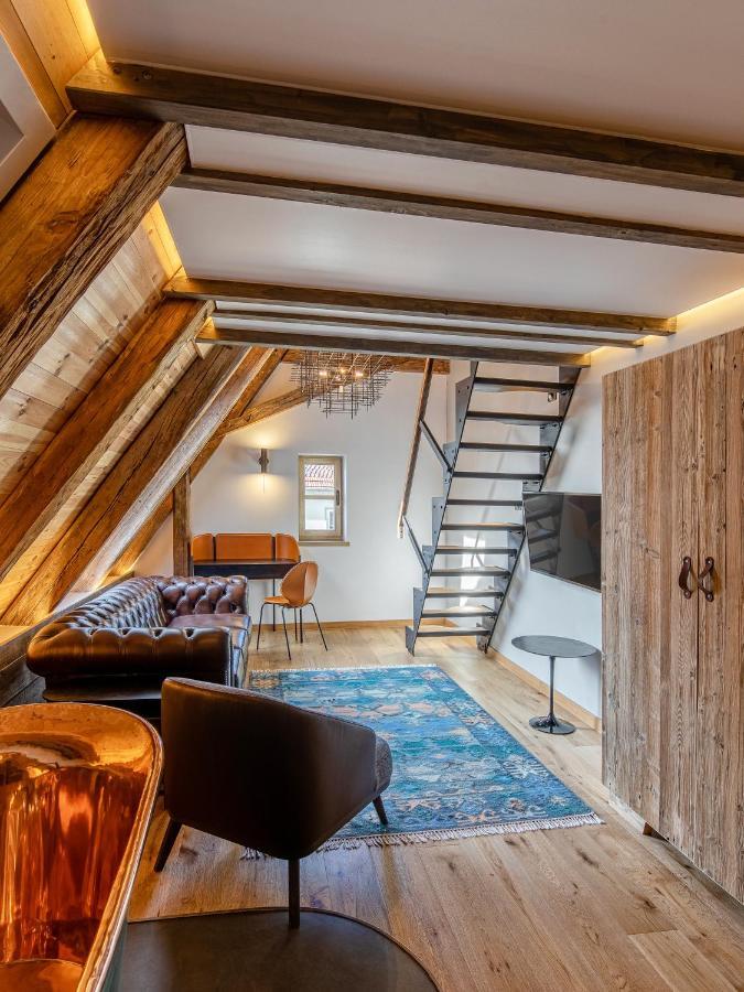 Superior King Suite