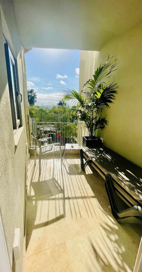 Deluxe Familienzimmer mit Terrasse und Gartenblick
