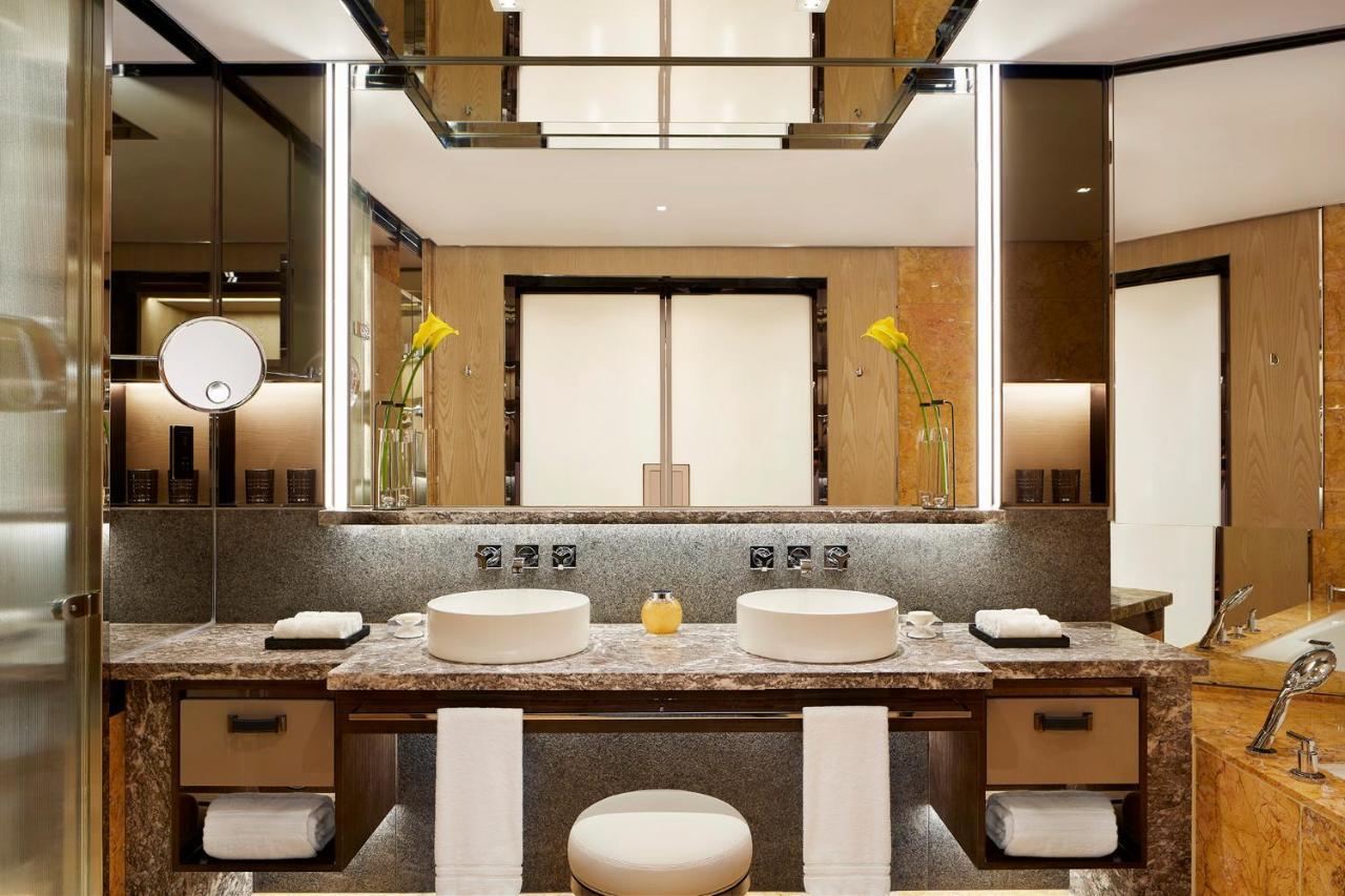 Chairman Suite