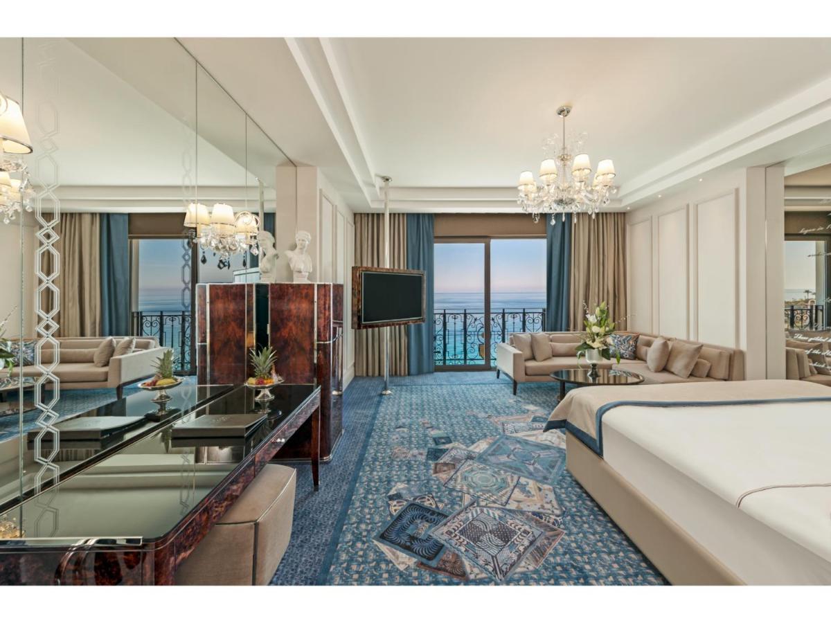 Deluxe Double or Twin Room Sea View