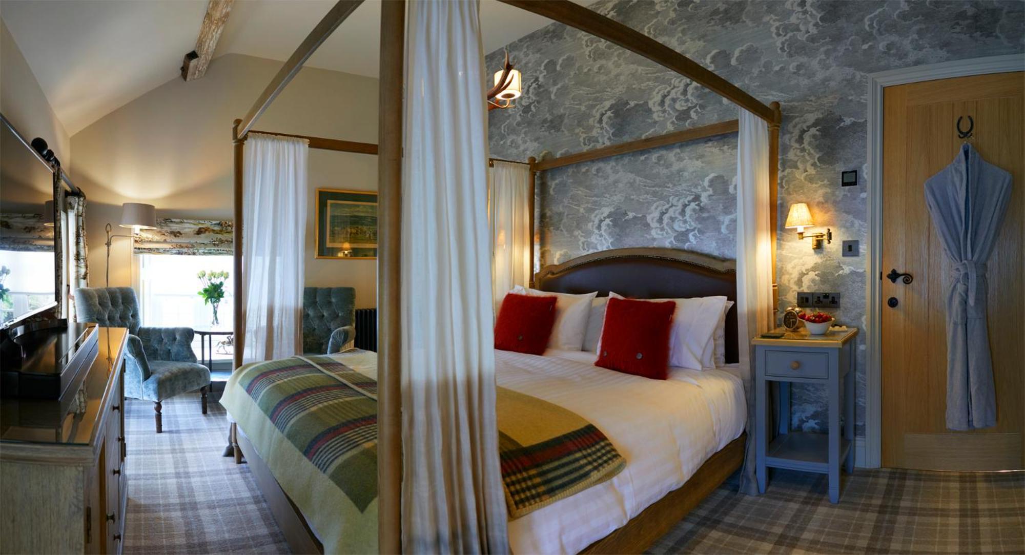 Superior King Room