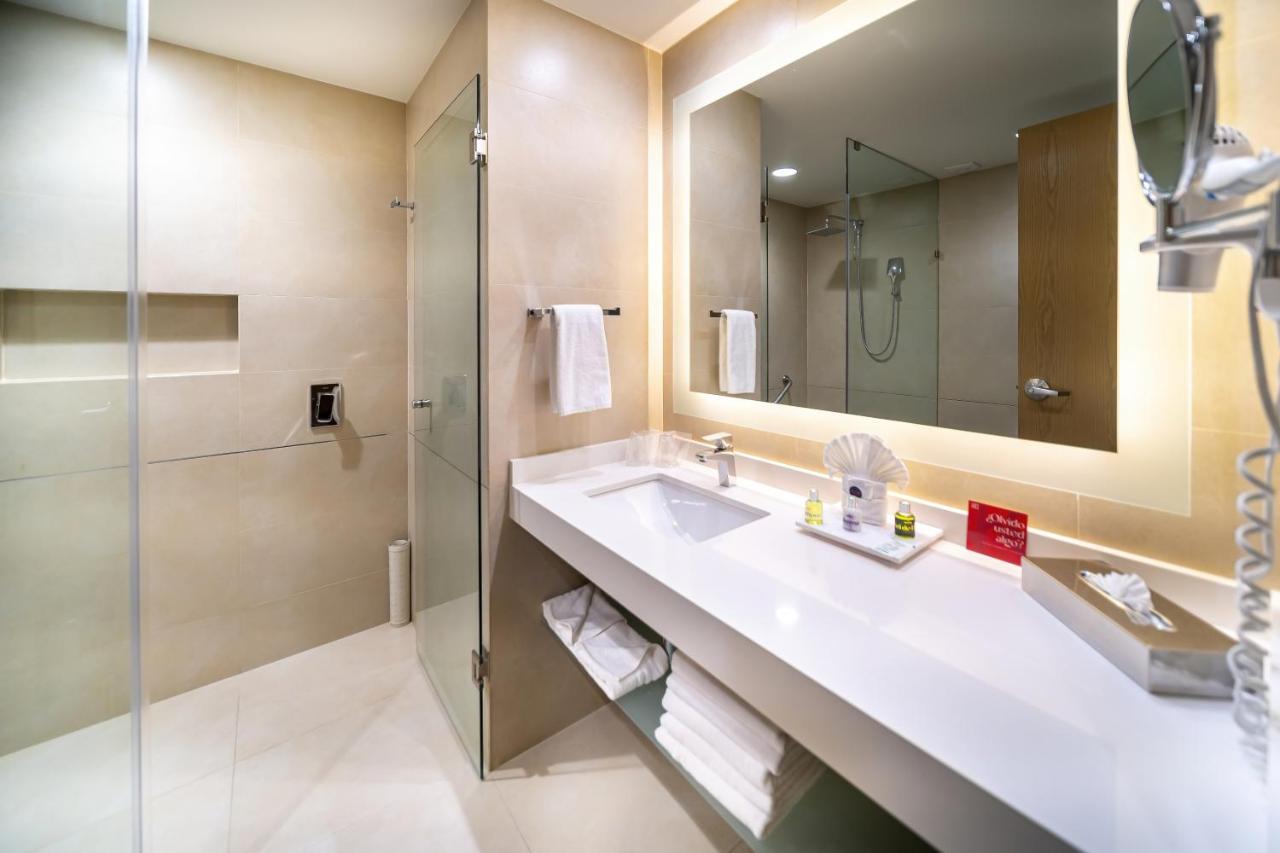 Suite with City View,1178627437:JPEG