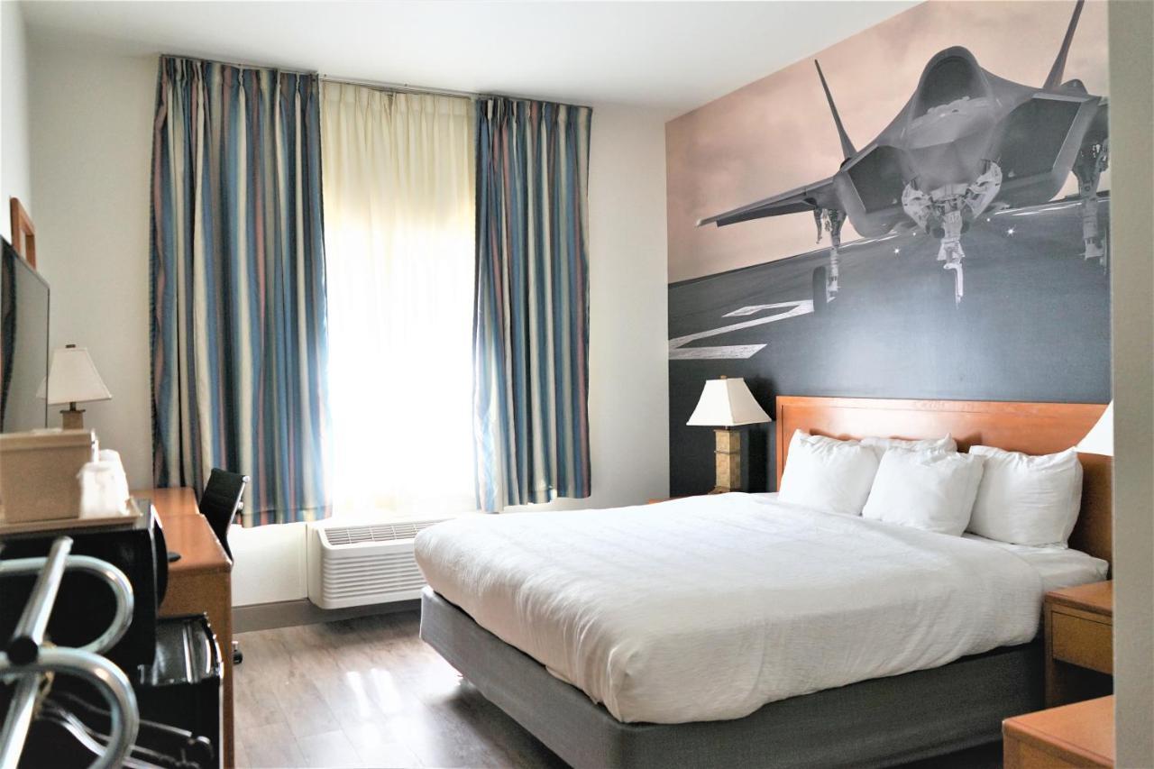 Standard Room J