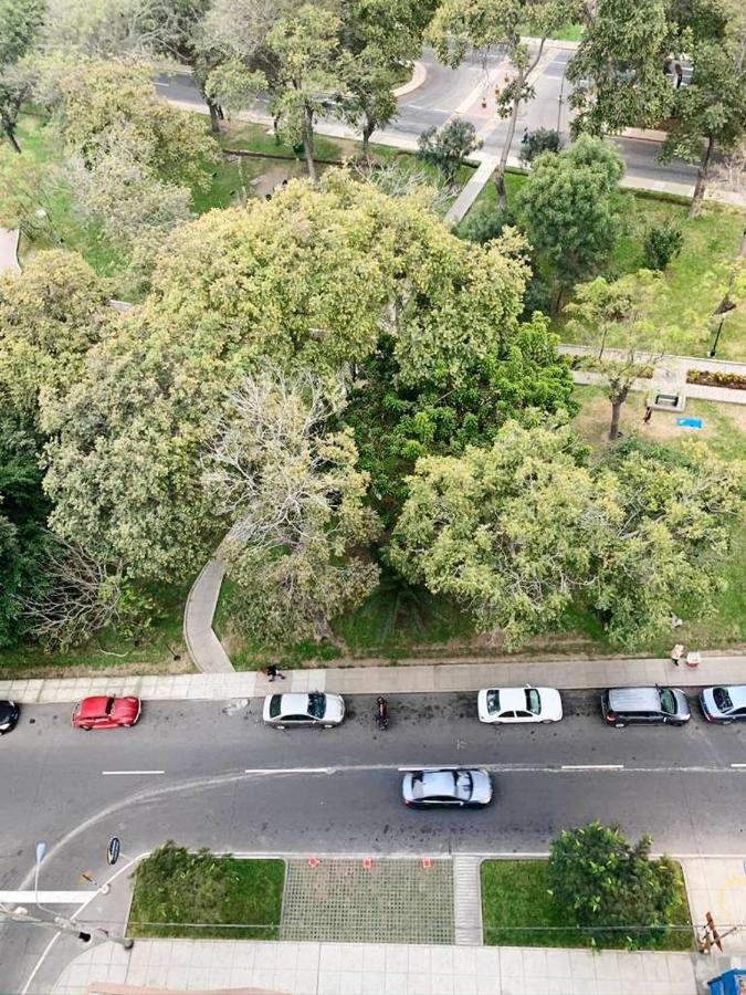 Classic King Room with Balcony - High Floor,1283121211:JPEG