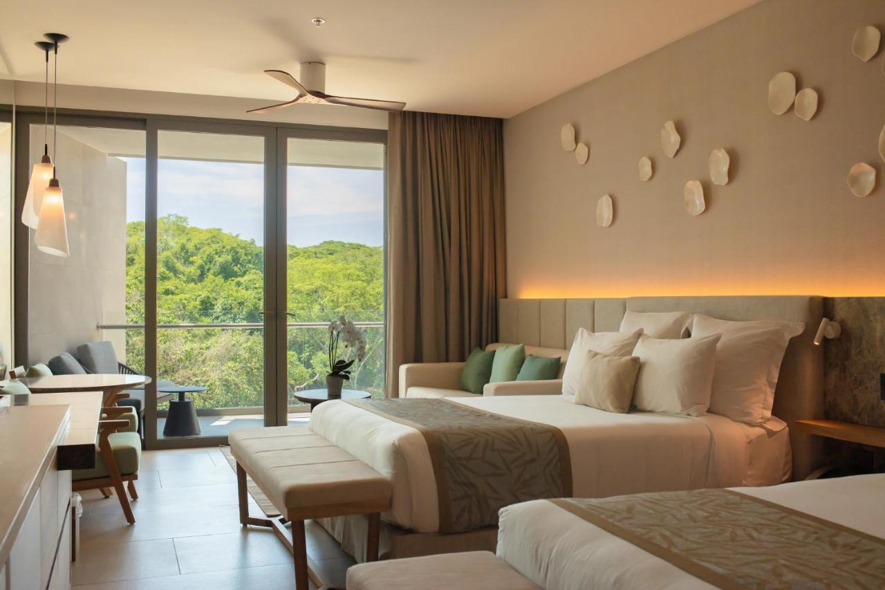 Junior Suite Tropical View 2 double Queen