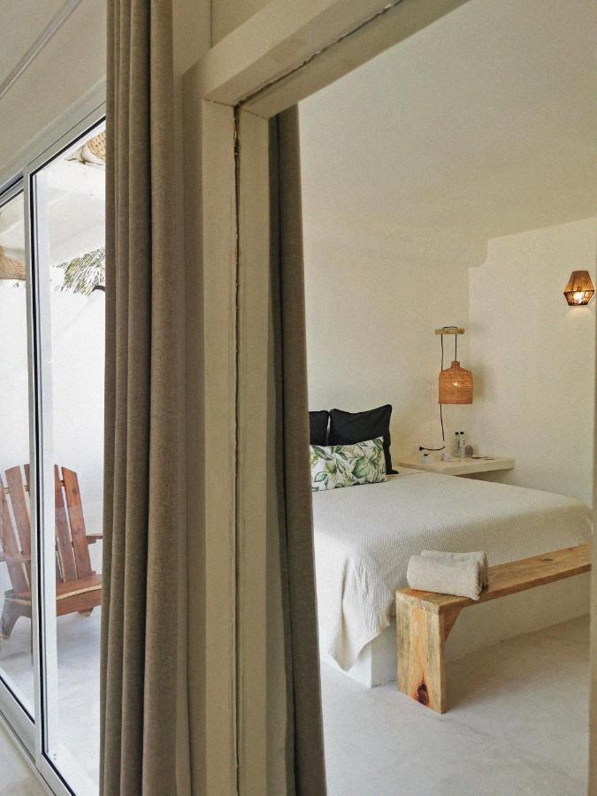 King Room Partial Sea View