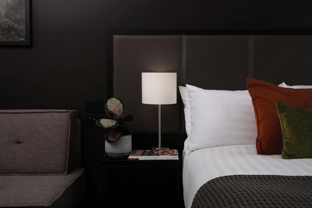 Superior King Room North