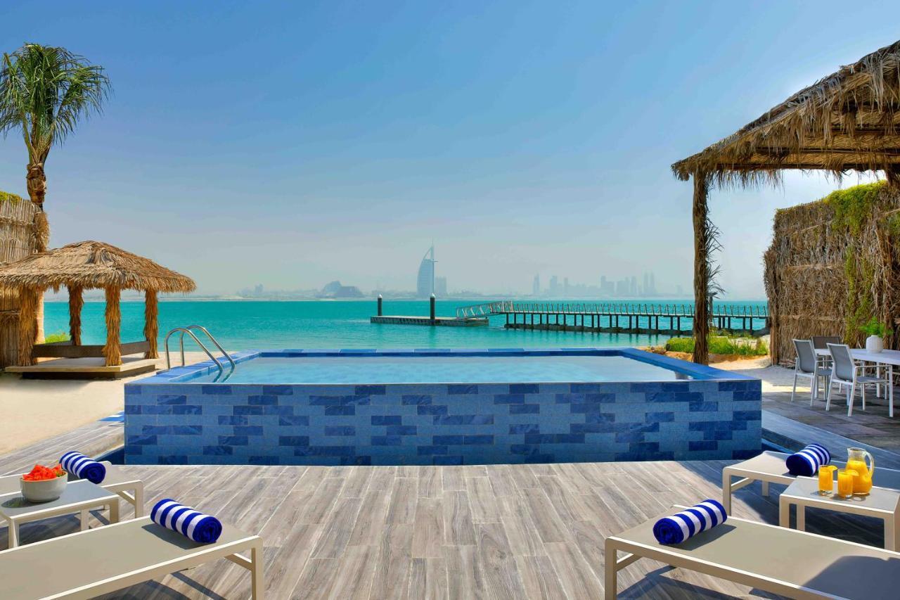 Villa de 4 dormitorios junto a la playa con piscina