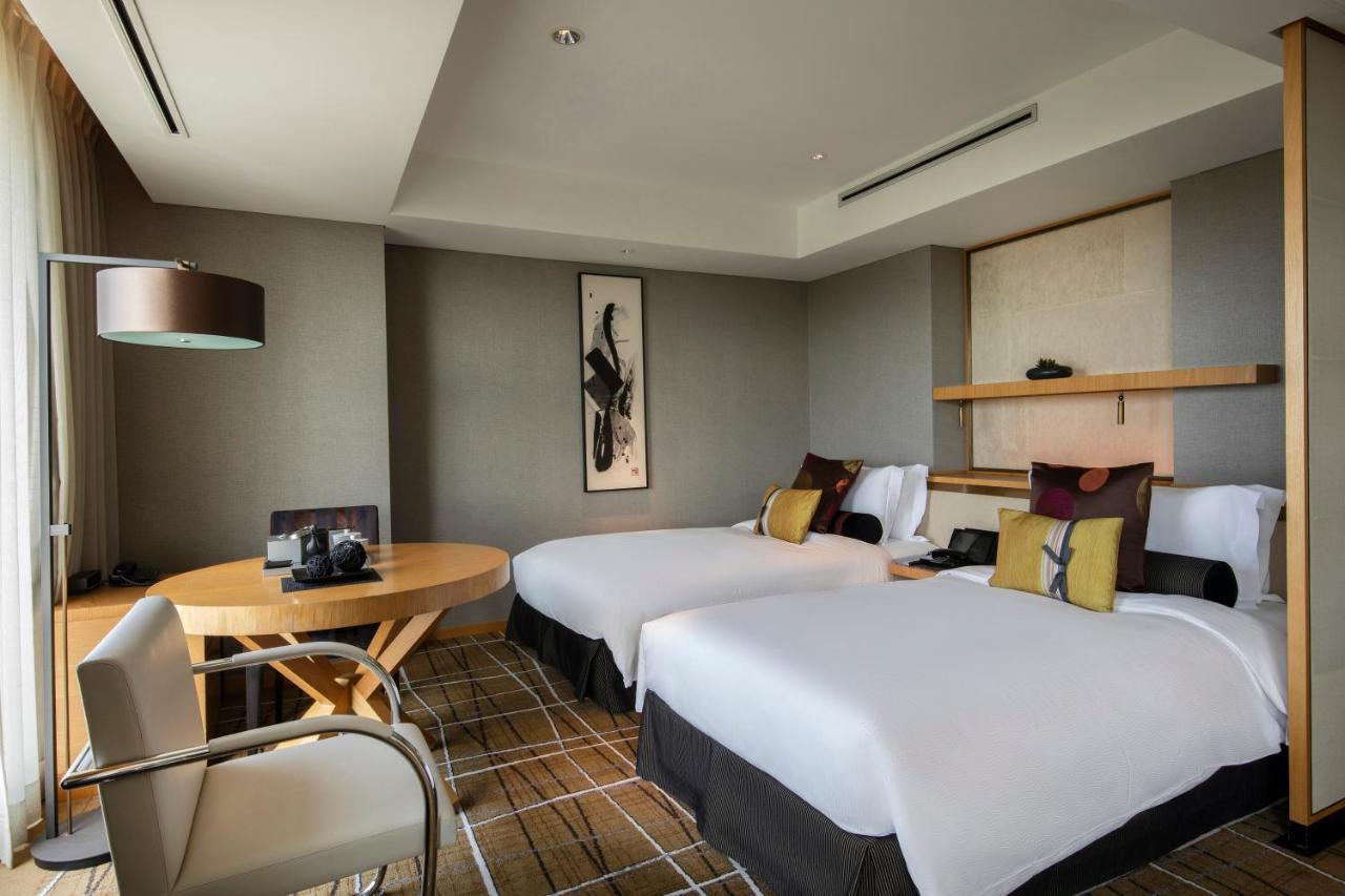 EXECUTIVE HOUSE ZEN Standard Twin Room Club Lounge Access Non-Smoking 36sqm