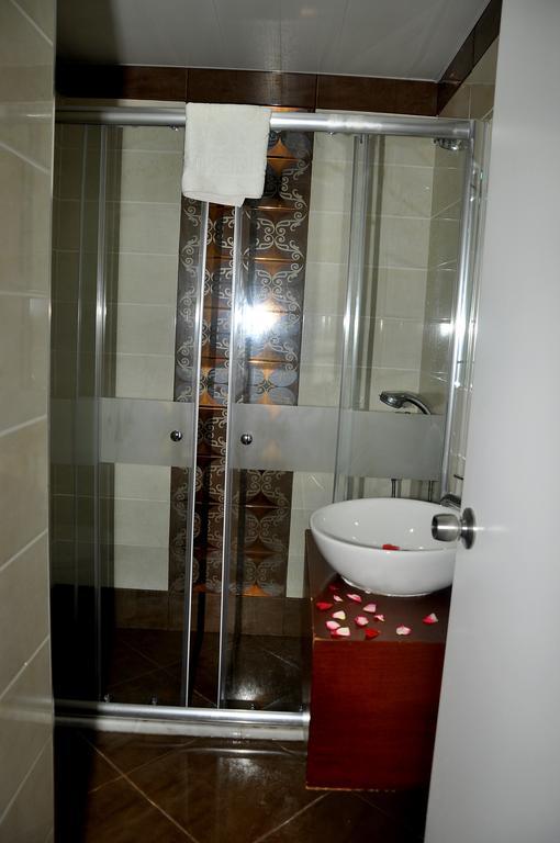 Double or Twin Room with Sea View,1642969863:JPEG