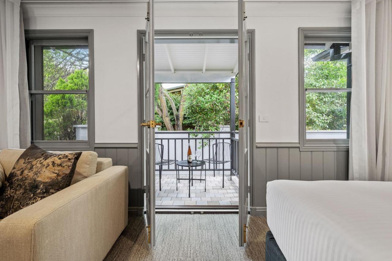 Highland Studio Balcony