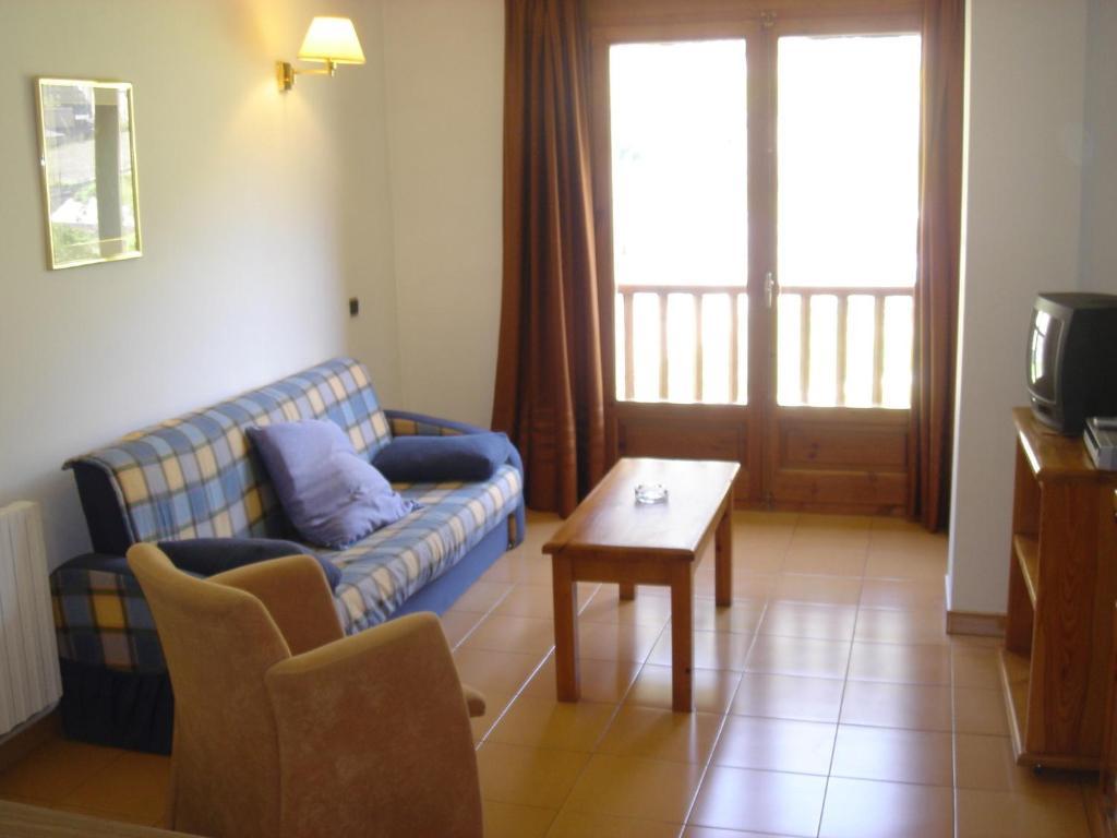 Standard Double or Twin Room with Garden View