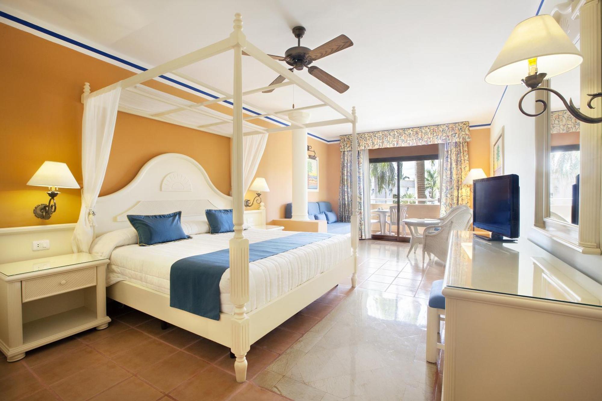 Junior Suite Superior (1 Adult)