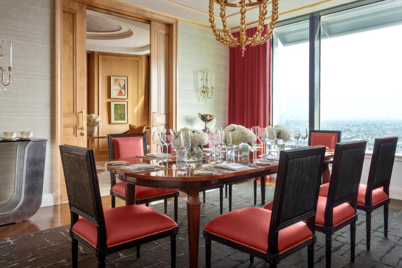 One-Bedroom Ambassador Suite