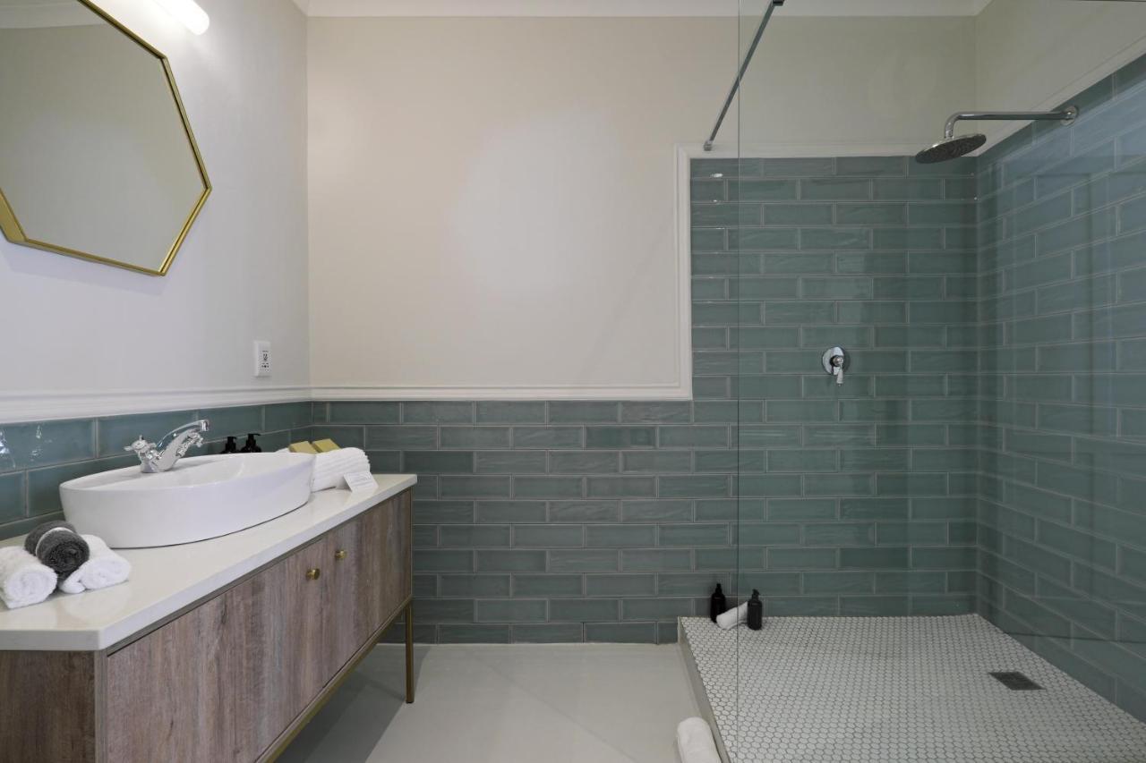 Superior Pool Room,1326151669:JPEG