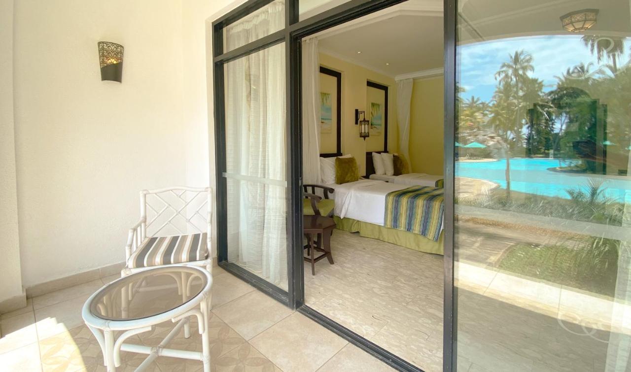 Pool Facing Twin Room