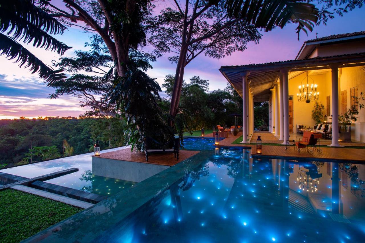 Two Bedroom Colonial mansion Pool