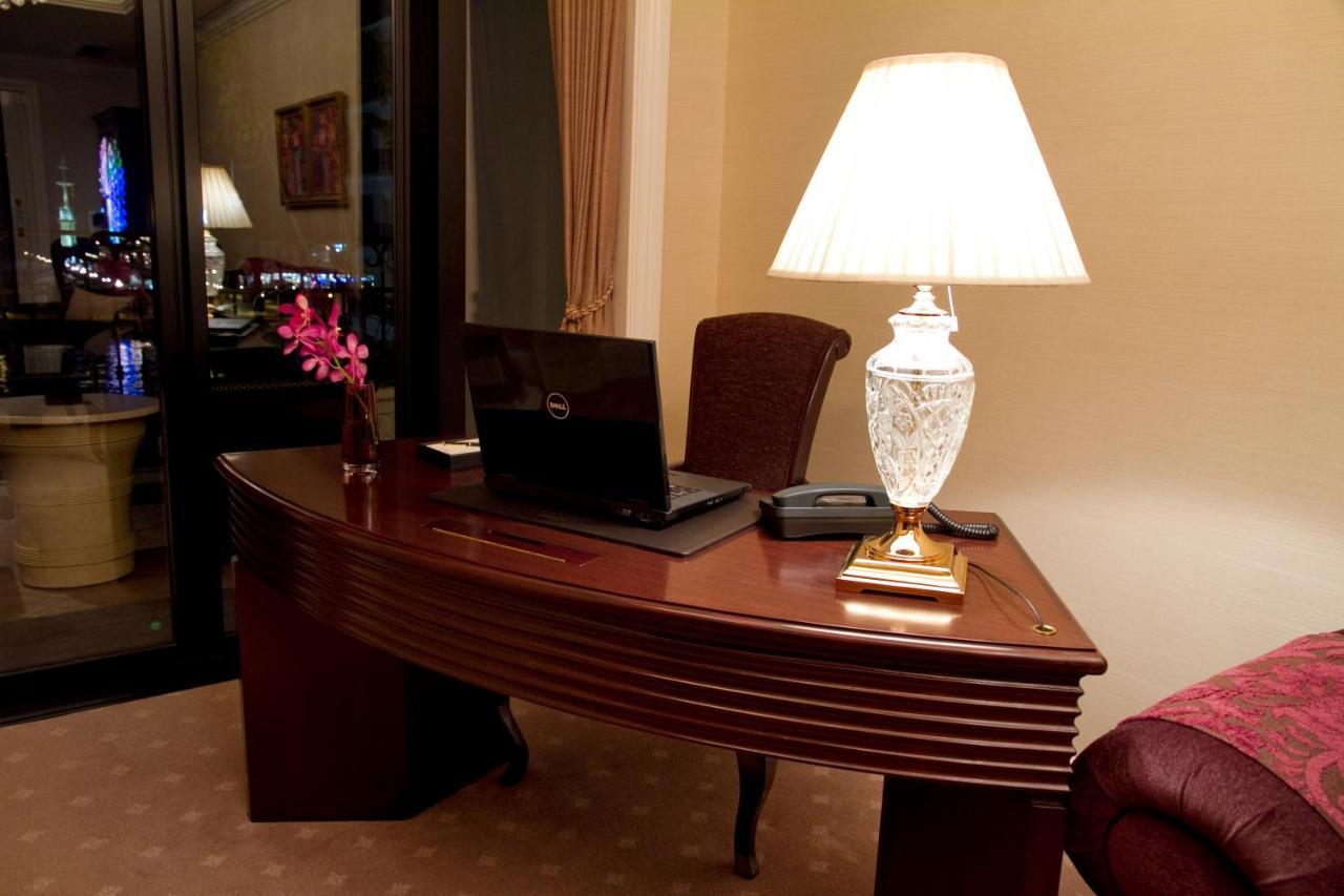 Moderate Twin Room Executive Floor