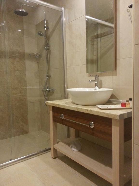 Junior Suite with Mountain View