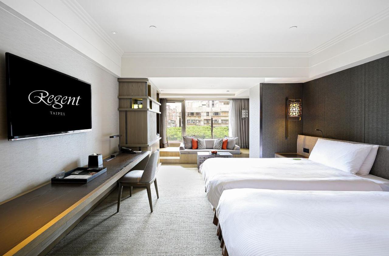 Premier Double Room Balcony,1365939842:JPEG