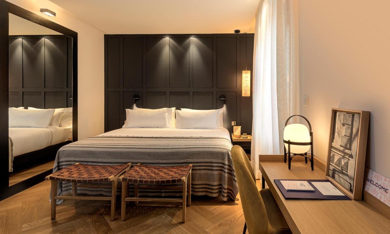 Small Double or Twin Room,1205225824:JPEG