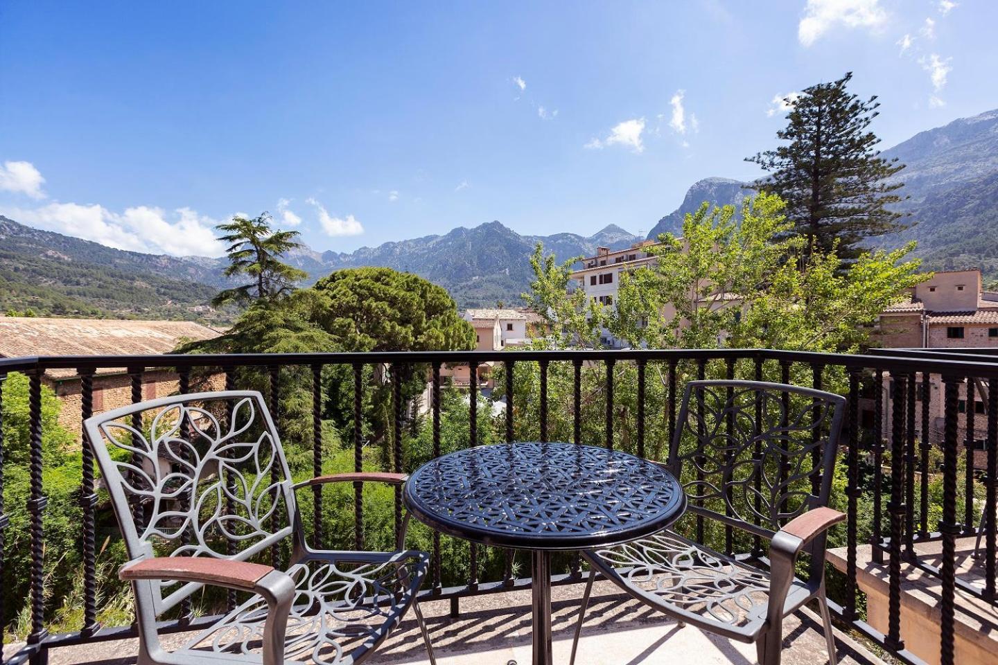 Doppelzimmer mit Balkon