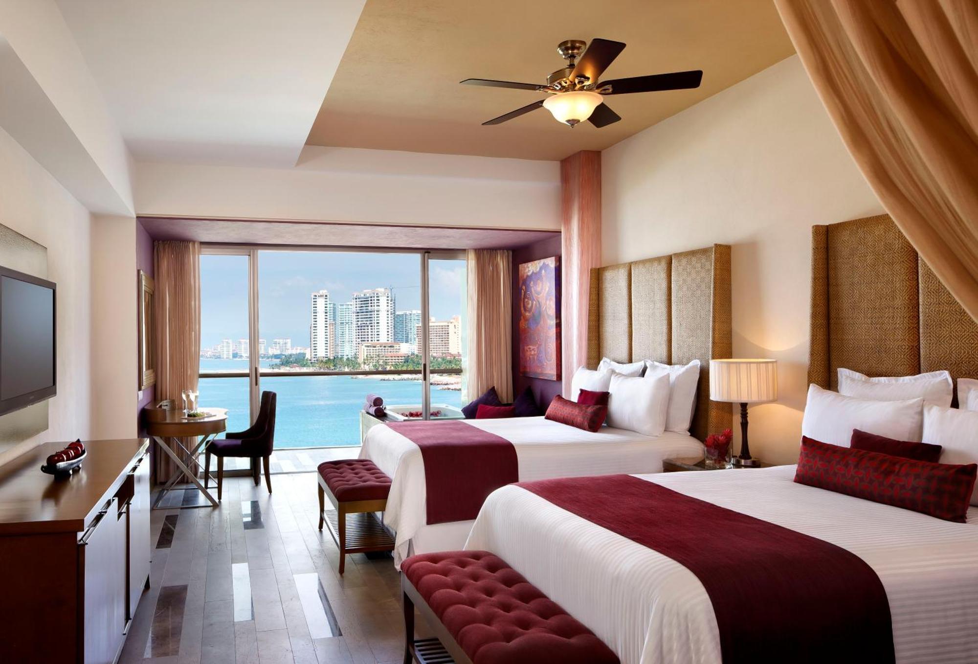 Preferred Club Junior Suite Ocean View Two Double Beds