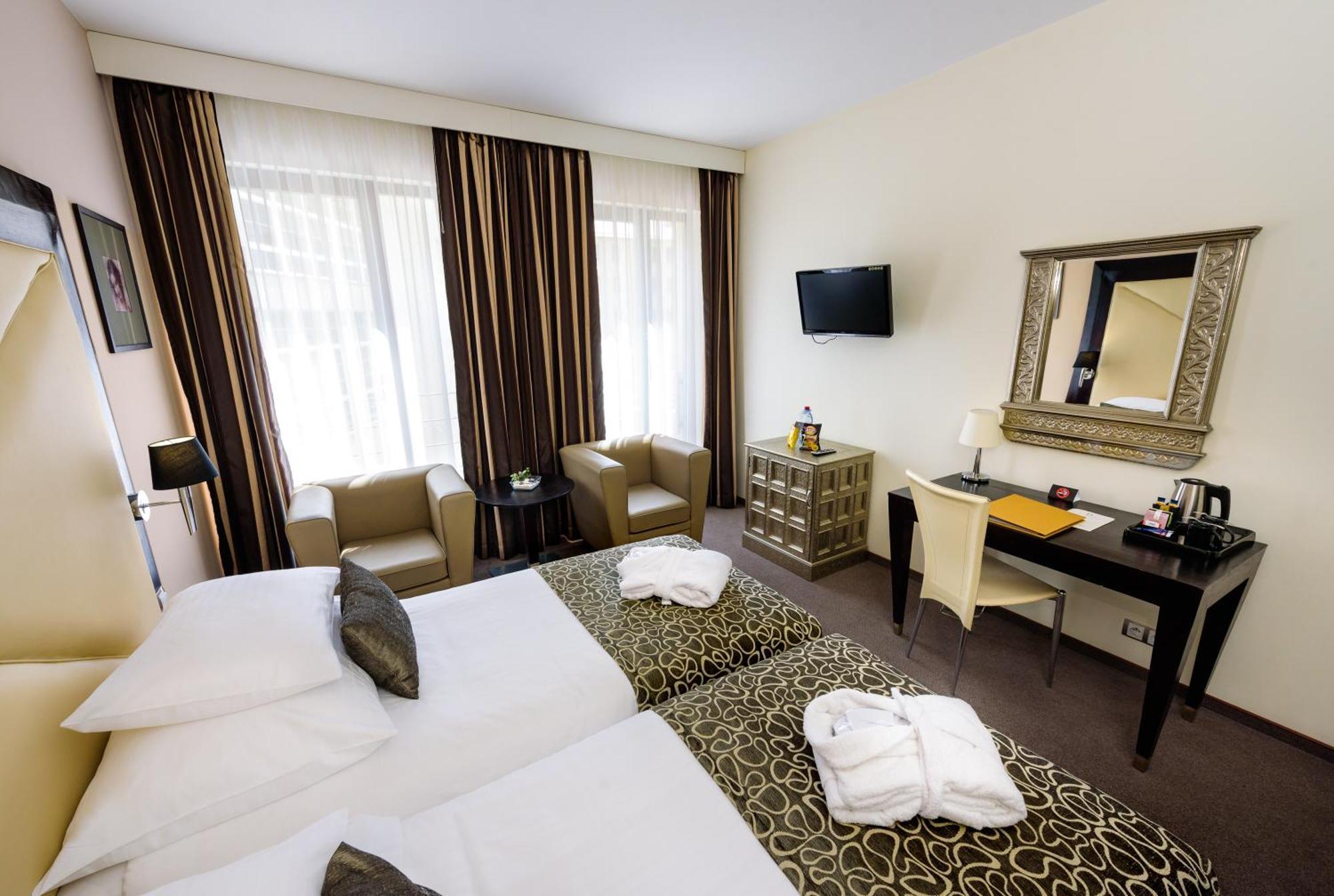 Classic Double or Twin Room