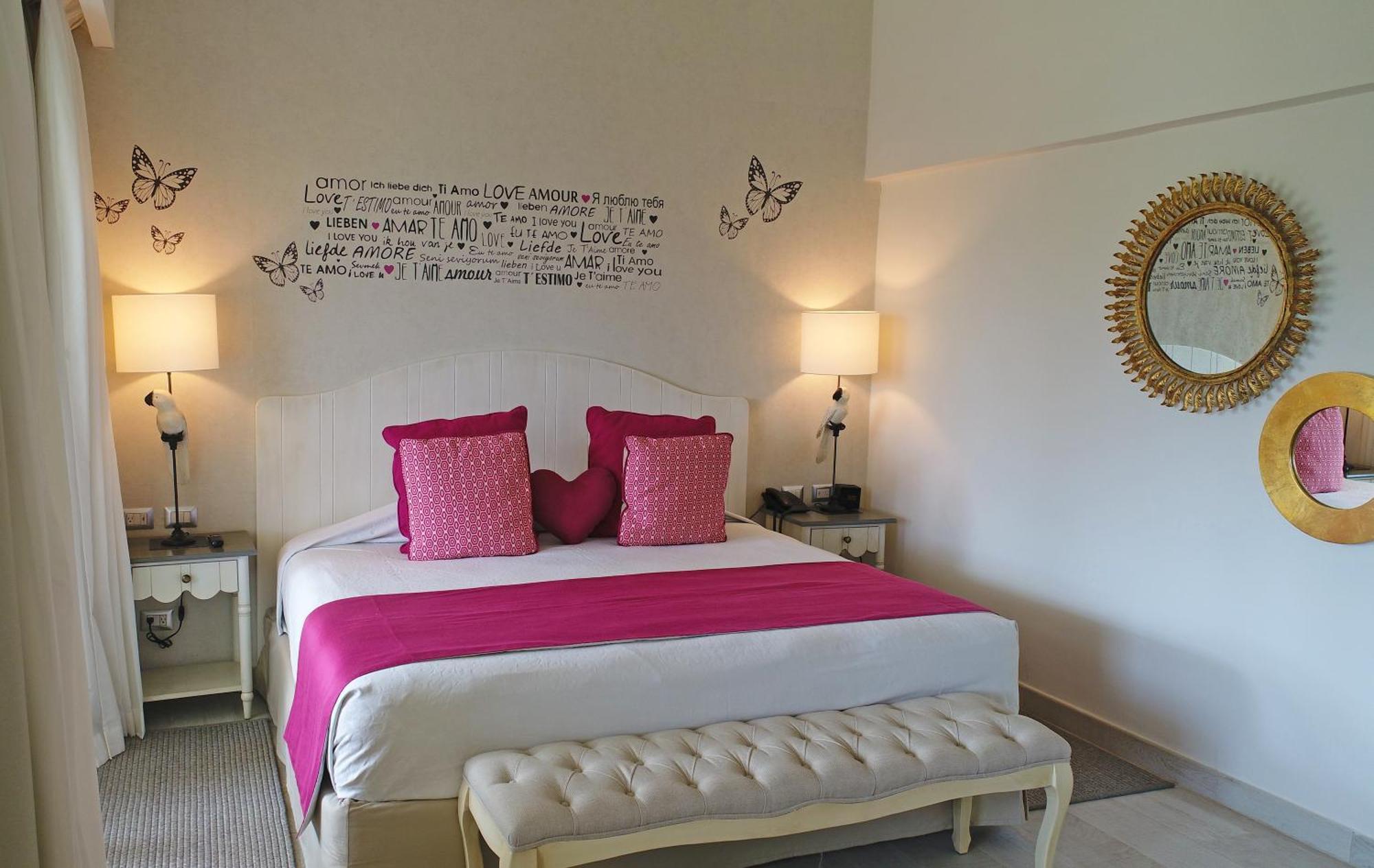 Privileged Romance Deluxe Junior Suite