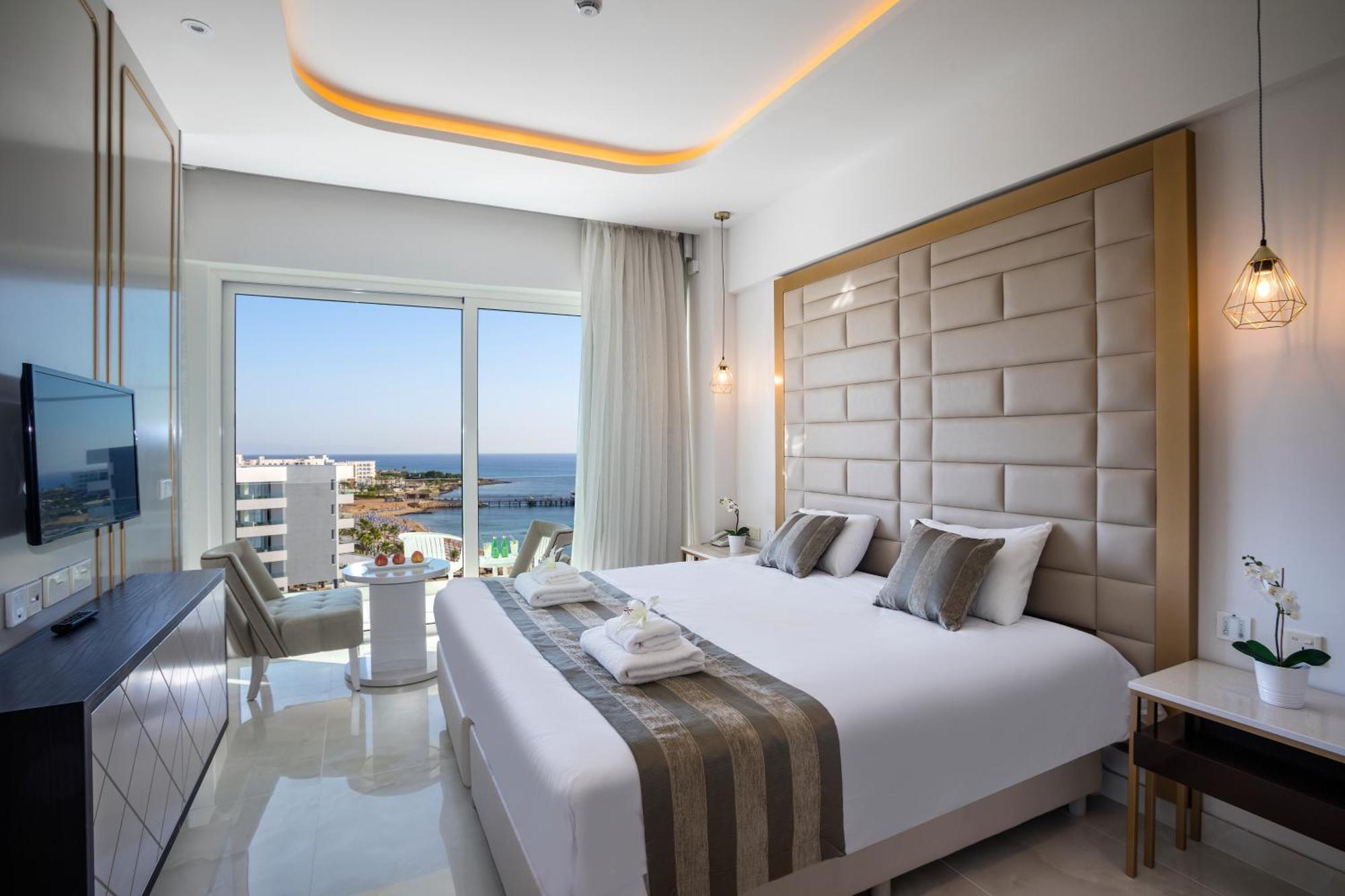 Family Suite Sea View