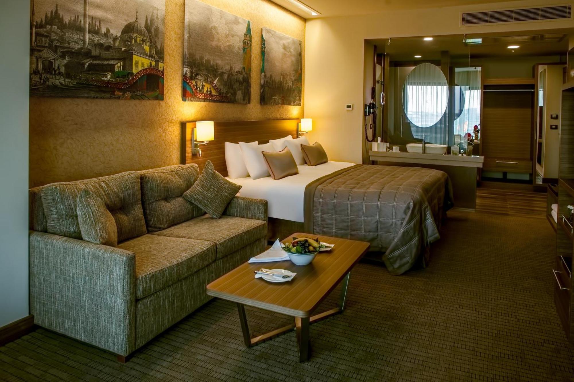 Executive Corner Room with Sofa Bed