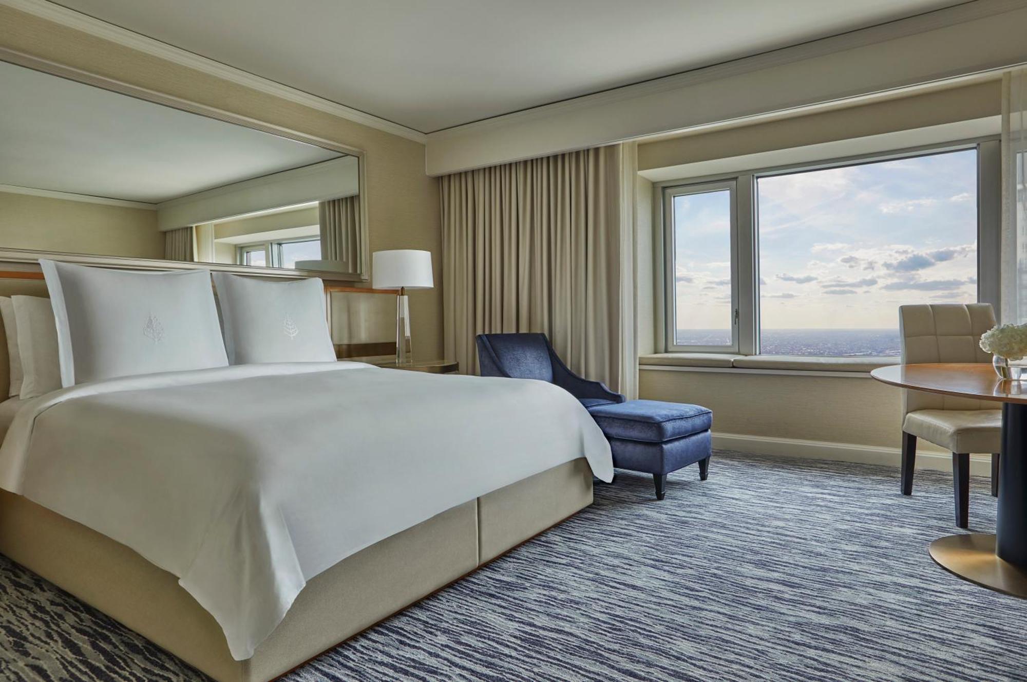 King Room Lake View