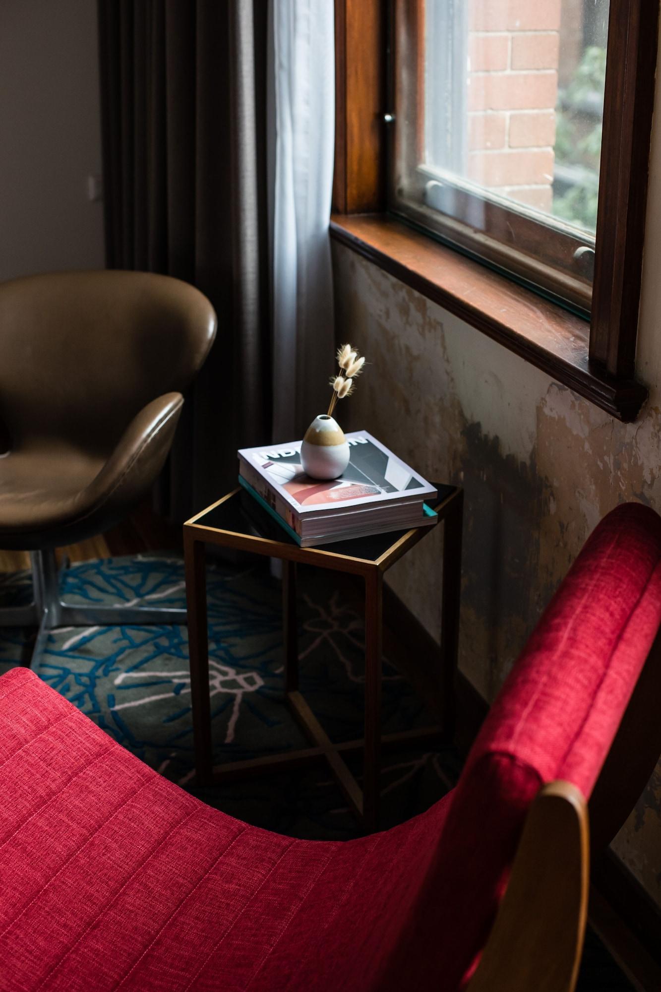 King Room Connell
