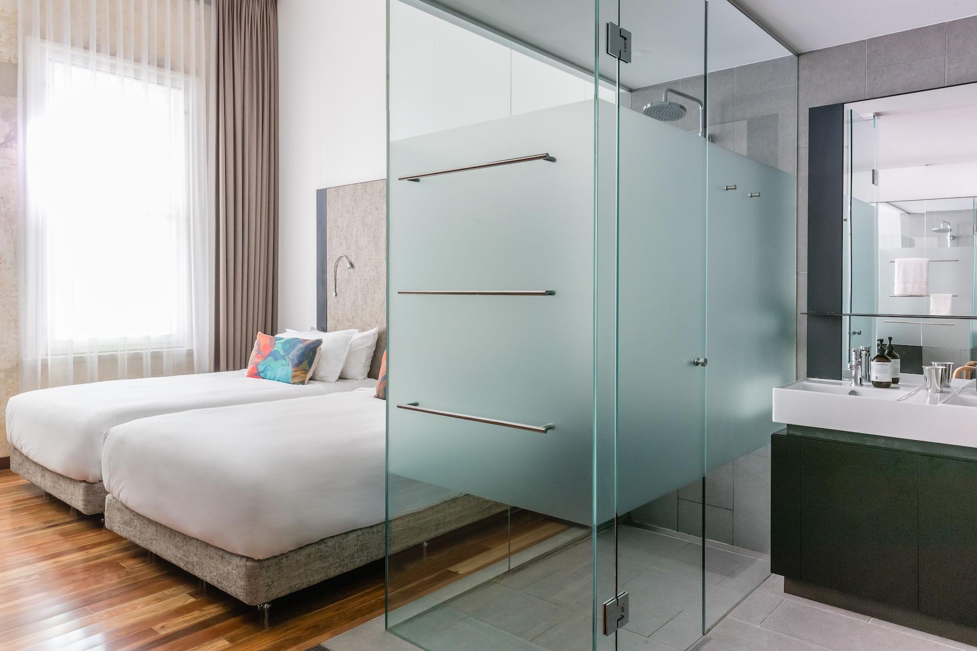 King Room Connell