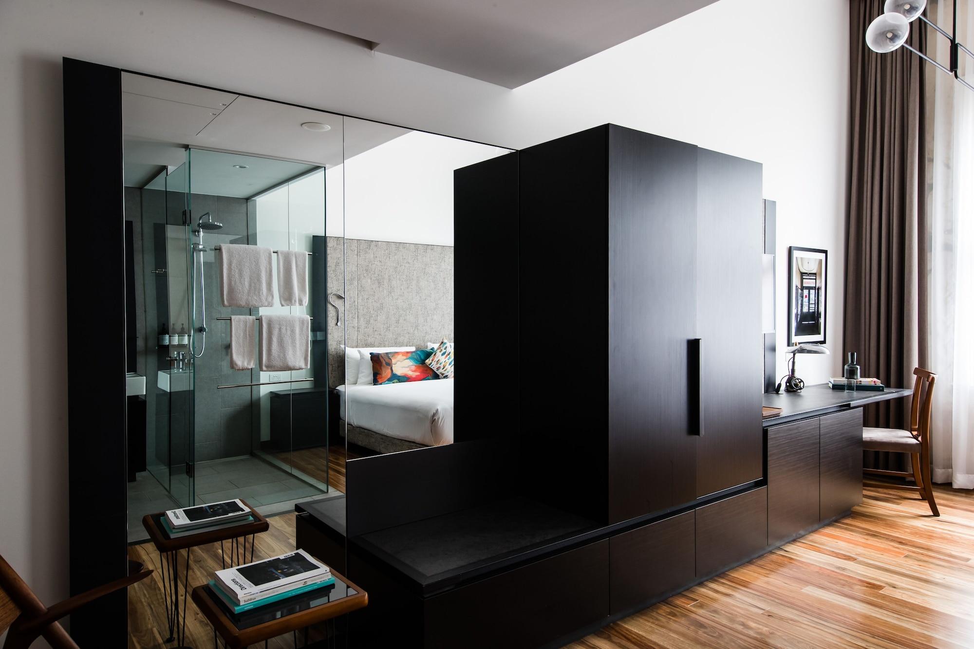 King Room Connell