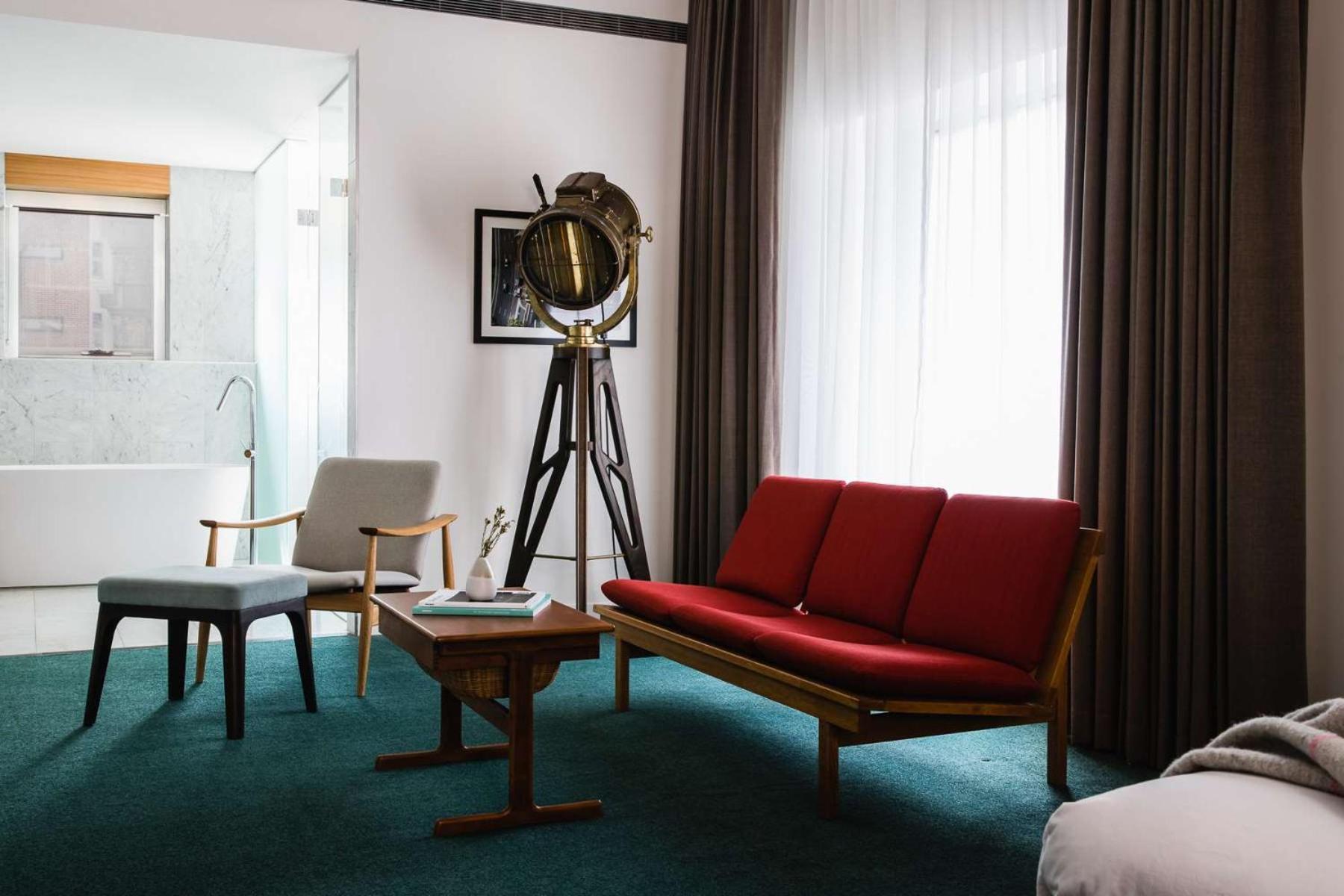 King Room Abercrombie